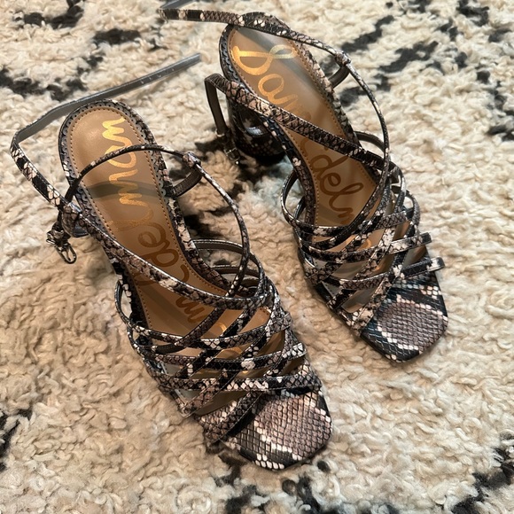 Sam Edelman Daffodil Snake Print Strappy Block Heels - Sz 8 - Picture 11 of 16